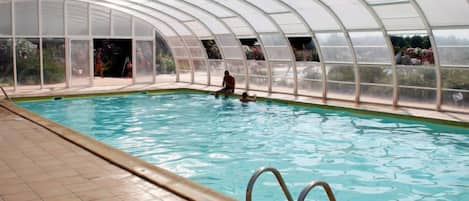 Pool Indoor