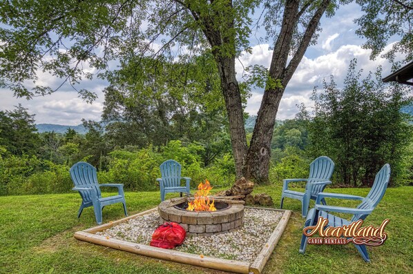 Pigeon Forge Cabin Near Dolly Wood Fire Pit Wood