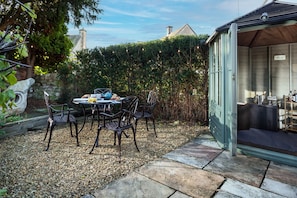 The secret garden at Forge Cottage, Winchcombe