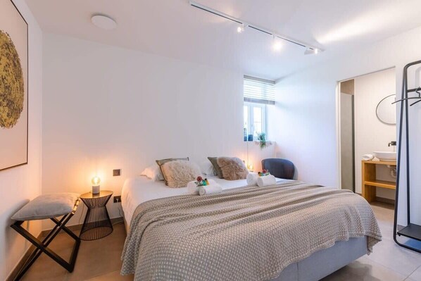 Cosy bedroom