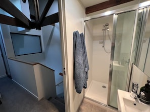 Bathroom with hand held shower