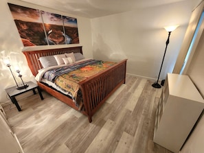 King Size Casper Mattress - "most comfy sleep I've ever had"