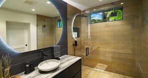 Bathe in the lap of luxury and feel rejuvenated.