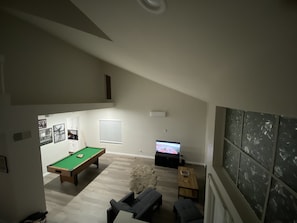 Spielezimmer