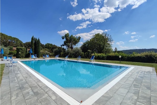 Holiday Home Swimming Pool