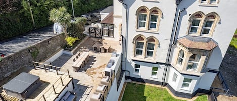 overview of the house - top terrace is the house outdoor space.