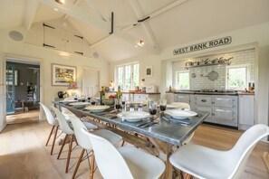 Holmbush, Thornham: Enjoy the laidback vibe in this fabulous house