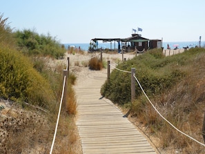 Strand