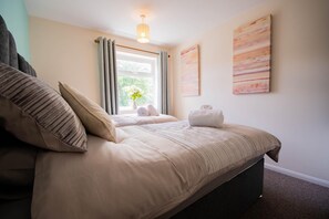 Bedroom 2 showing two single beds