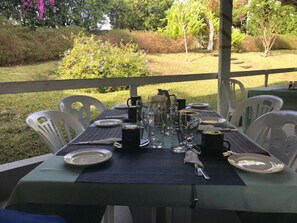 Outdoor dining
