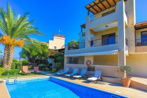 Pool and property views
