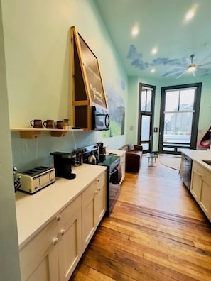 Private kitchen