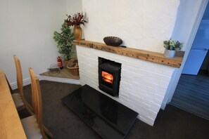 Log burner