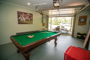 Spielezimmer