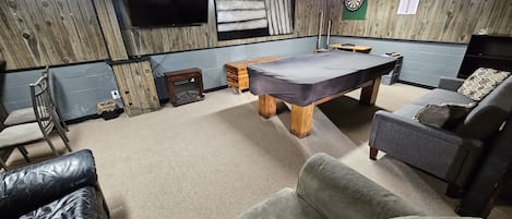 Basement game area