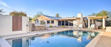 Tucson Vacation Rental | 3BR | 2BA | 2 Steps for Entry | 2,450 Sq Ft