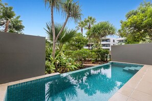035_Open2view_ID811451-14_685_Casuarina_Way__Casuarina
