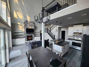 Kitchen (1)