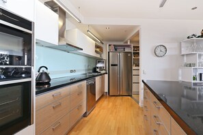 Full kitchen and Laundry