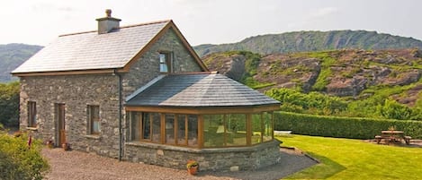 Pate's_Cottage _Glengarriff_ West_Cork