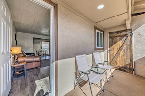 Covered Patio | Mountain View