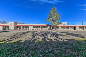 Community Parking Lot (2 Vehicles)