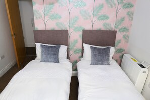 Bedroom2 - Twin beds