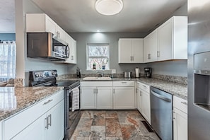 Kitchen (4)