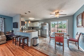 Kitchen (2)