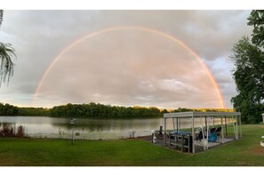 After the rain, amazing rainbows 🌈 