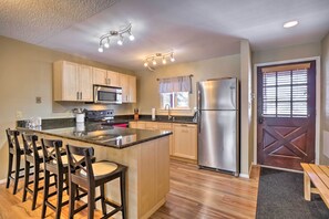 Kitchen | Coffee Maker | Crockpot | Air Fryer | Dishwasher