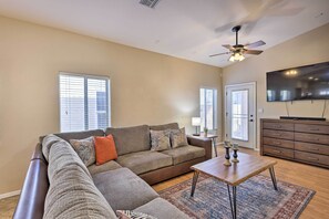 Living Room | Main Level | Smart TV w/ Streaming Services | Free WiFi