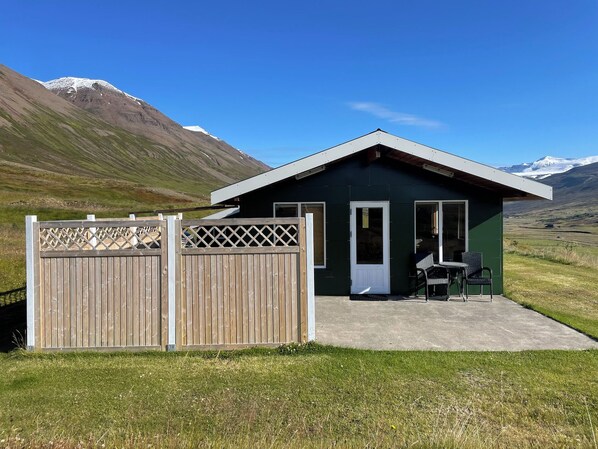 Cabin front