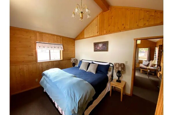 Bedroom with super comfortable king size bed with high end linens