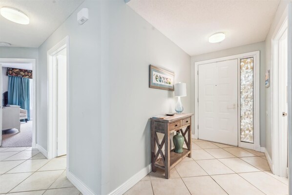 interiors-entry-120554001