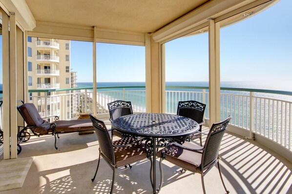 Beach Colony West 13A Fantastic Beach Views from Balcony