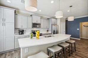 Lost Key Beach Therapy Kitchen Bar Seating for Four