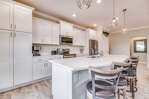 Lost Key Golf Coast Villa Kitchen