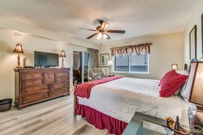 Sandy Key 334 Guest Bedroom #1 with Balcony