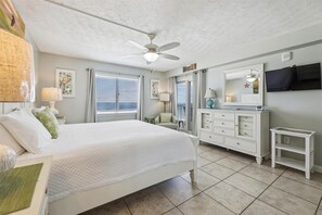 Sandy Key 415 Guest Bedroom #1 with Balcony