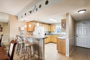 sandykey723kitchen18a2638