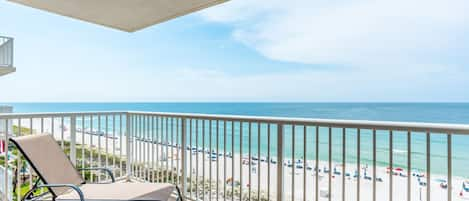 Sandy Key 735 Gorgeous Beach Views from Balcony