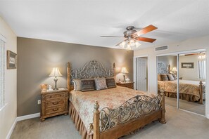 Sandy Key 826 Guest Bedroom #1 King Bed