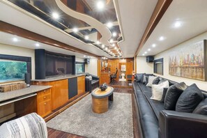Lux Lounge Living Room