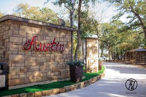 7744 Ranch Resort