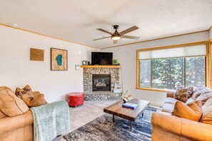 Interior | Open Floor Plan | Free WiFi | 2 A/C Mini-Split Units