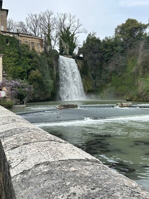 La bellissima Cascata ad Isola Del Liri