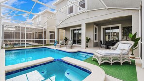 You'll have the screened in spa and pool all to yourself.