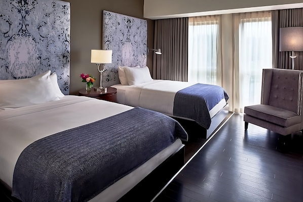 Unit with 2 Queen beds
