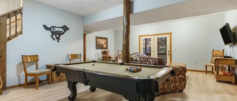 Pool table - House 1